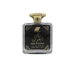 Malik Al Quloob perfume begins with a vibrant burst of citrus, quickly revealing a heart of spicy floral notes that blend seamlessly